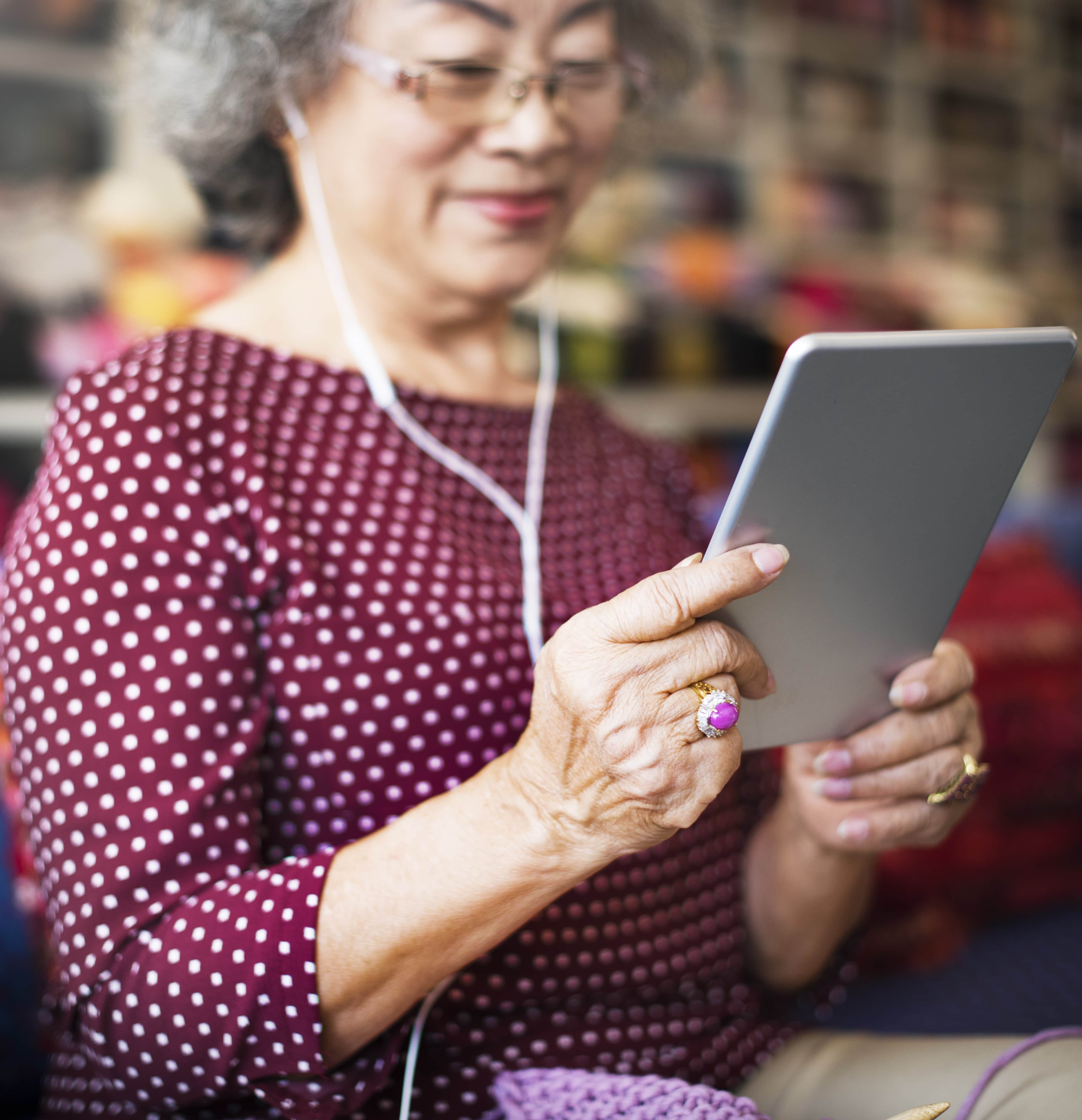 Munilogic CE dashboard displaying code enforcement case details.